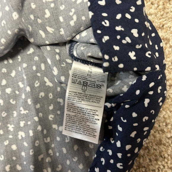 Old Navy tank top - Picture 5 of 5